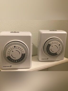 White Mechanical 24-Hour Timer Outlet - White